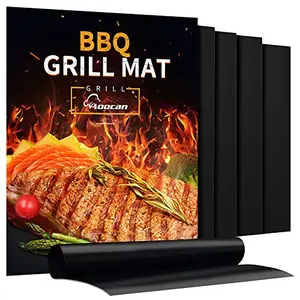 AOOCAN 5-piece grill mat set in use