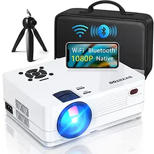 Dxyiitoo projector connected to a phone and displaying a movie on a wall outdoors