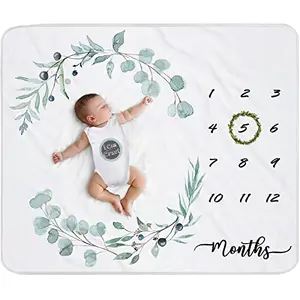 fundich eucalyptus milestone blanket with ivy wreath marker