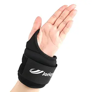 JORICY black wrist weights with thumb loops and velcro closure