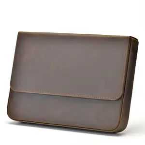 Lanxivi 12 pen case in vintage crazy horse leather with many fountain pens