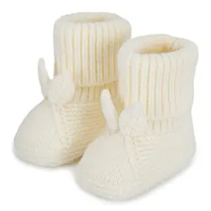 Loyfoky crochet baby booties in white with polar bear plush material