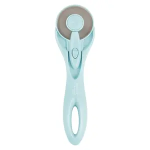 Westcott 60MM Rotary Cutter with titanium bonded blade and safety shield