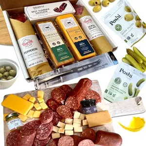 GiftWorld Deluxe Charcuterie Food Items Gift Basket
